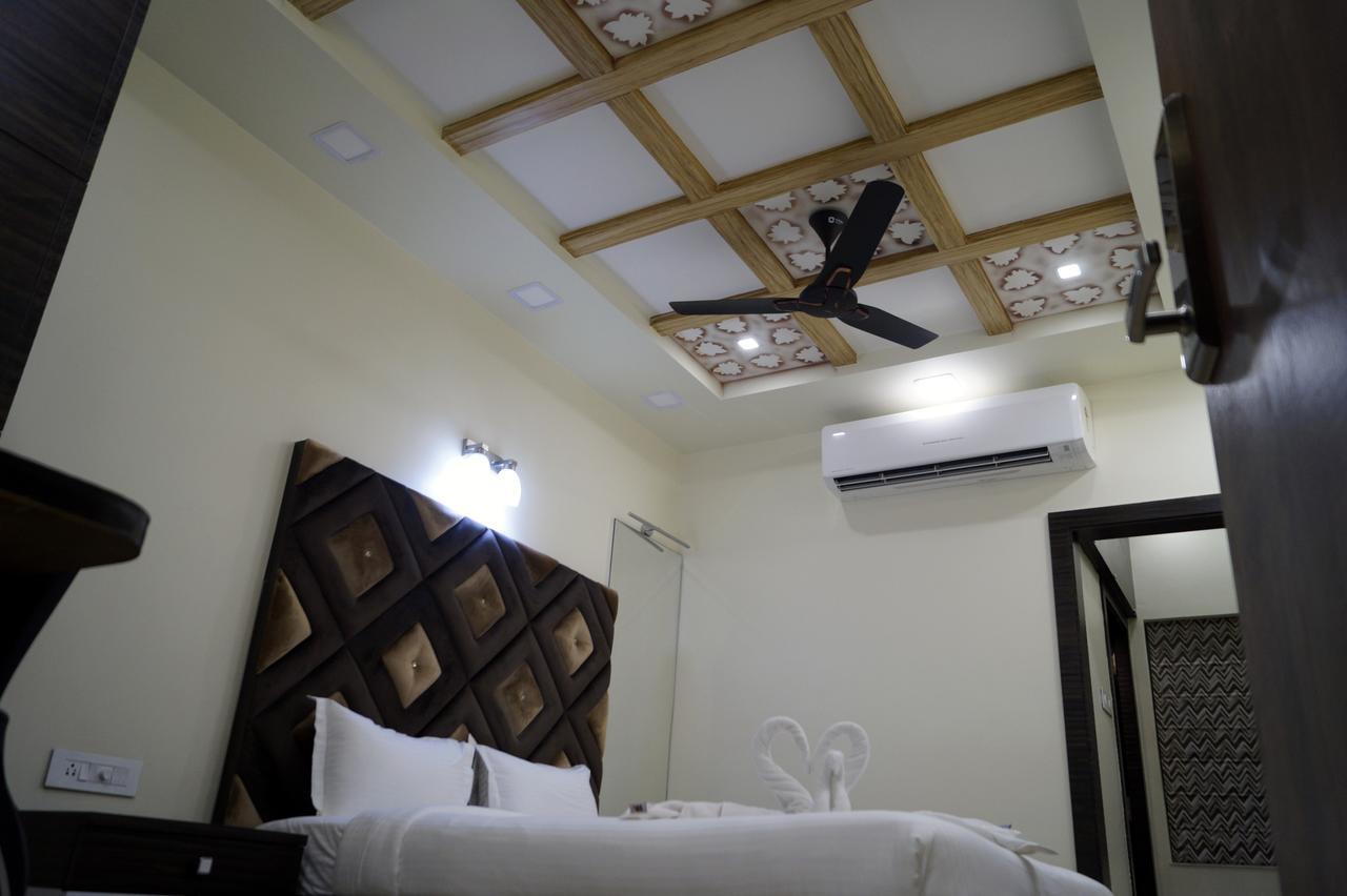 Hotel Silver Arcade Malda Экстерьер фото