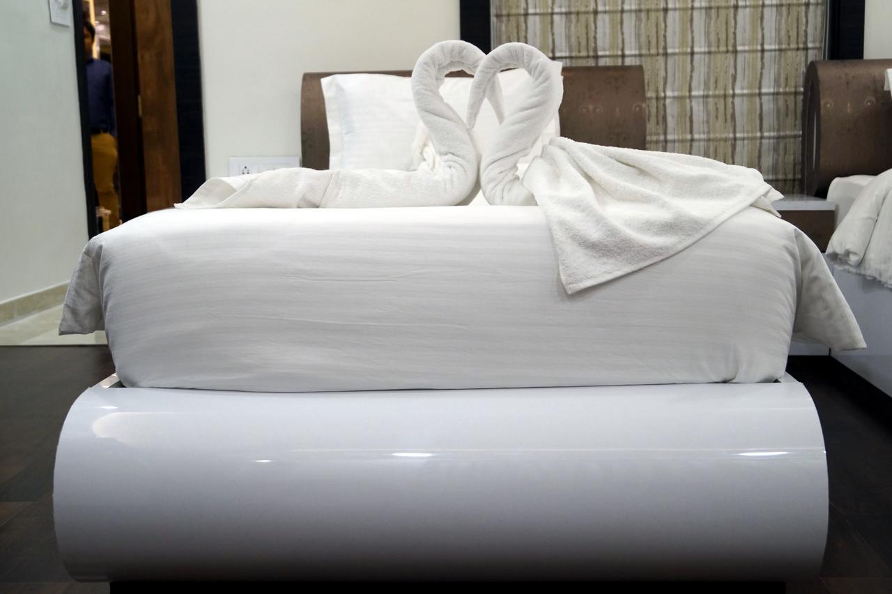 Hotel Silver Arcade Malda Экстерьер фото
