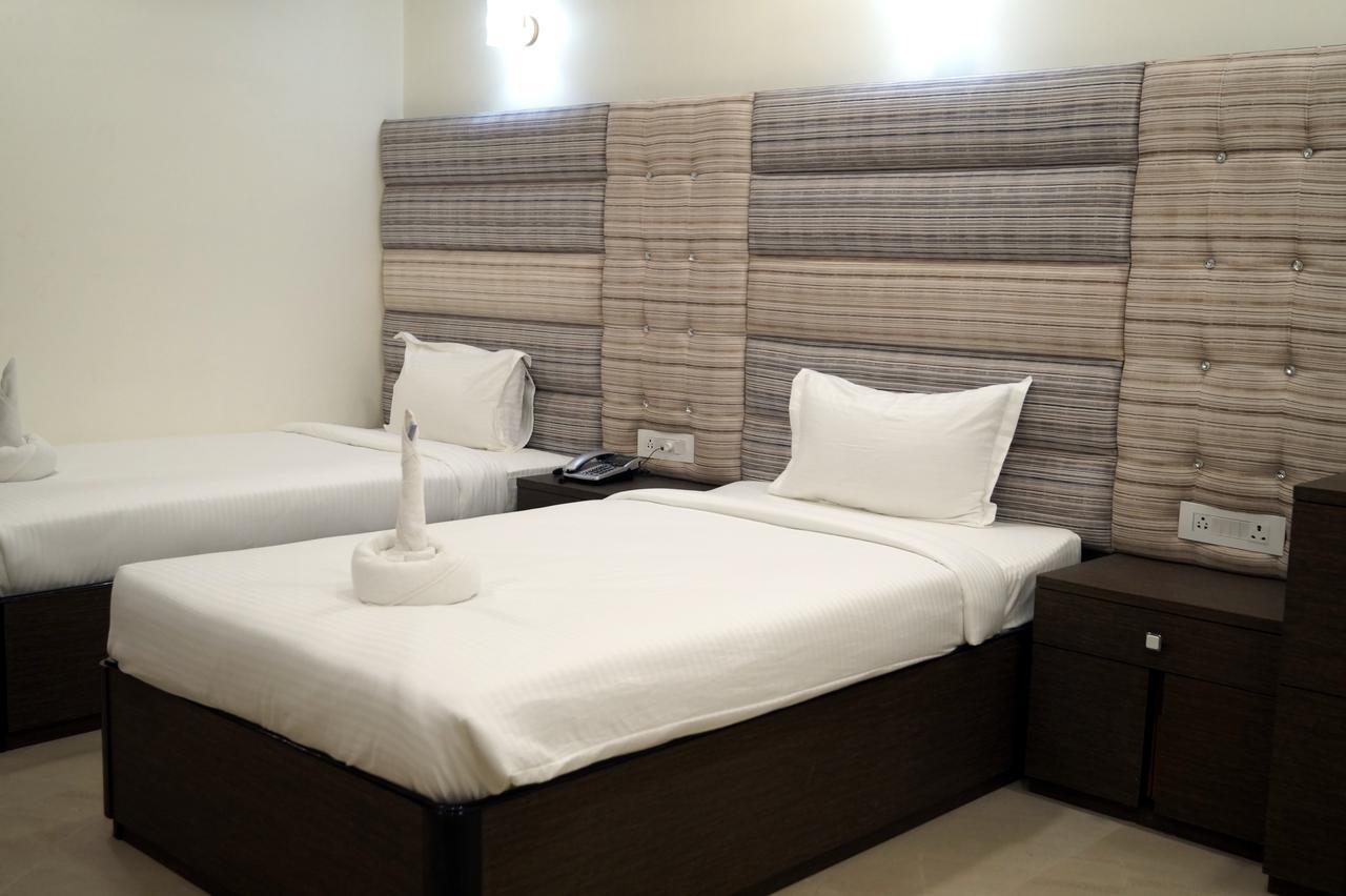 Hotel Silver Arcade Malda Экстерьер фото